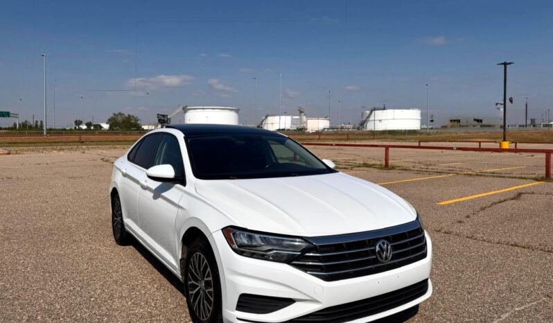 
								2019 Volkswagen Jetta Highline Sedan full									