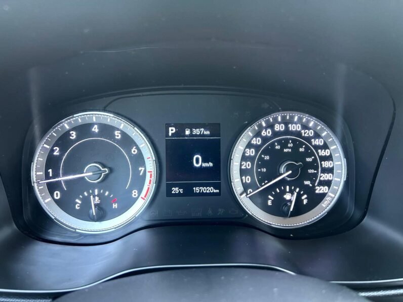 
								2021 Hyundai Venue Trend Hatchback full									