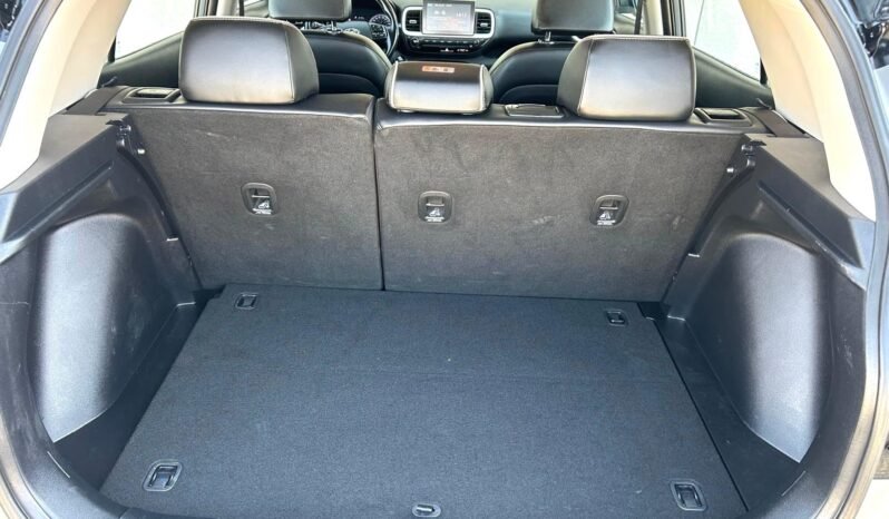 
								2021 Hyundai Venue Trend Hatchback full									