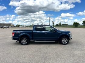 2017 Ford F-150 XLT  Crewcab 4×4 Pickup Truck