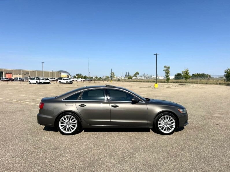 
								2013 Audi A6 Prestige AWD SUV full									
