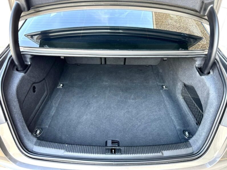 
								2013 Audi A6 Prestige AWD SUV full									