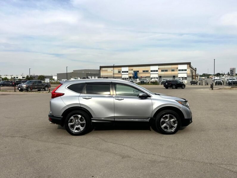 
								2019 Honda CR-V Touring AWD SUV full									
