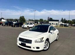 2011 Nissan Maxima Premium Sedan