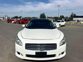 2011 Nissan Maxima Premium Sedan