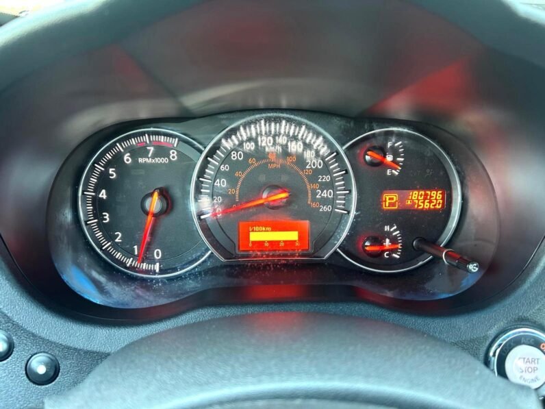
								2011 Nissan Maxima Premium Sedan full									