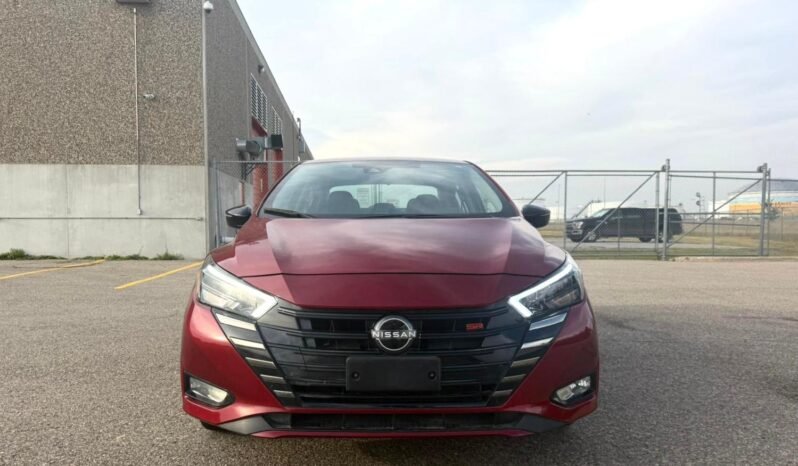 
								2023 Nissan Versa SR Sedan full									