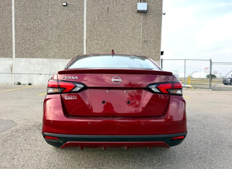 
								2023 Nissan Versa SR Sedan full									