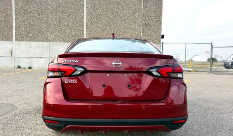 
								2023 Nissan Versa SR Sedan full									