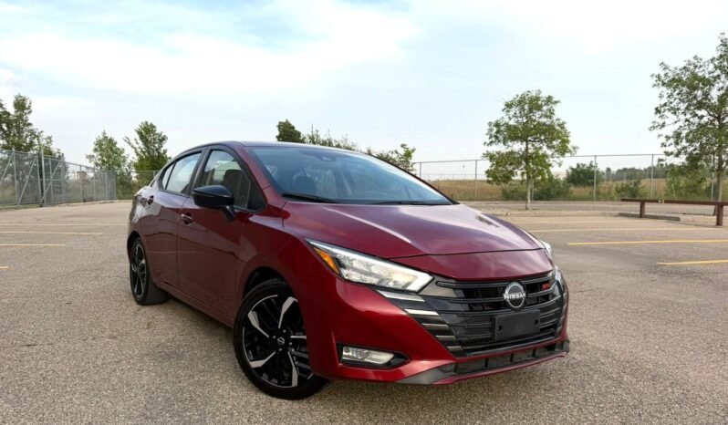 
								2023 Nissan Versa SR Sedan full									