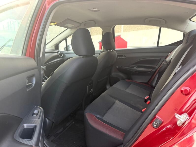 
								2023 Nissan Versa SR Sedan full									