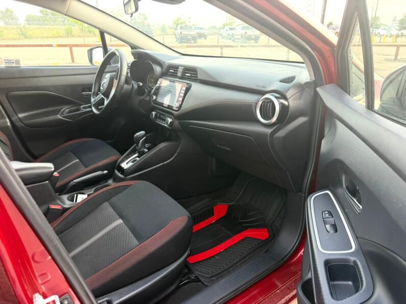
								2023 Nissan Versa SR Sedan full									