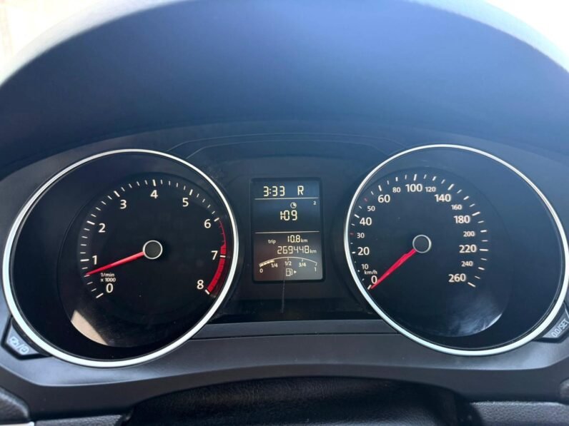 
								2015 Volkswagen Jetta Comfortline Sedan full									