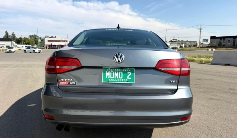 
								2015 Volkswagen Jetta Comfortline Sedan full									