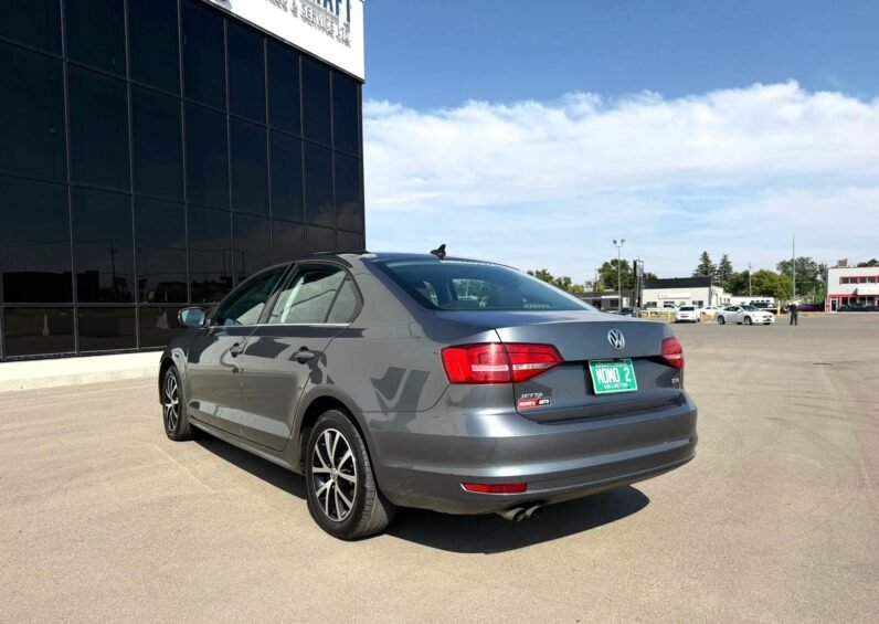 
								2015 Volkswagen Jetta Comfortline Sedan full									