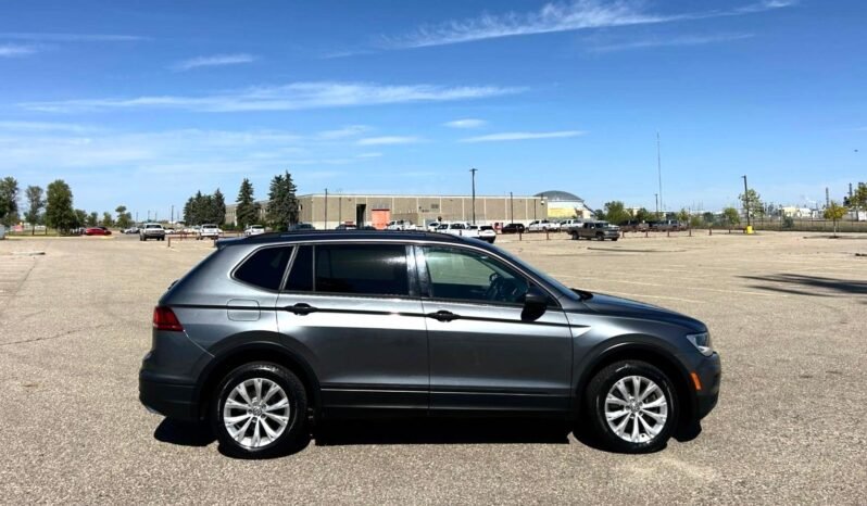 
								2019 Volkswagen Tiguan Trendline AWD SUV full									