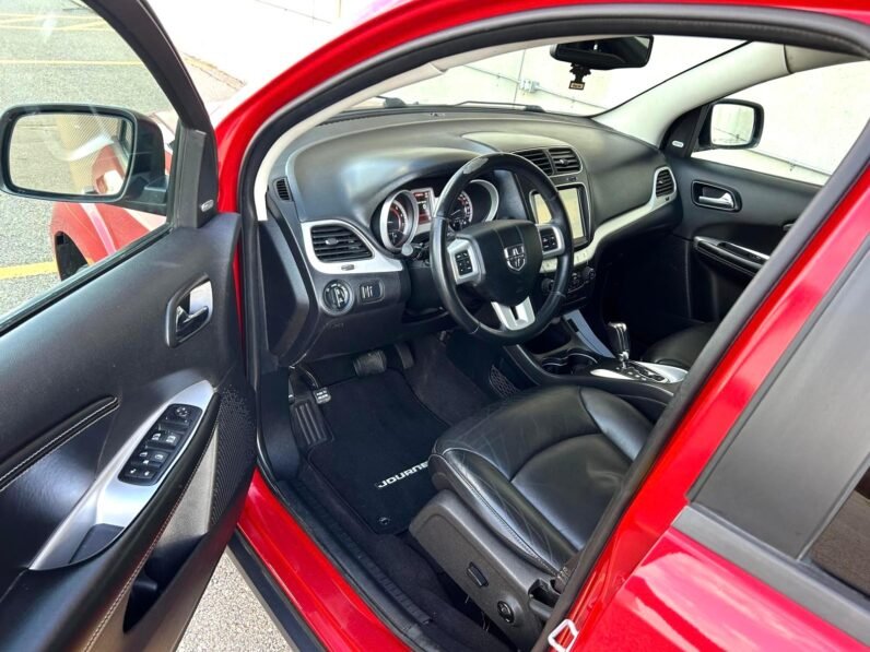 
								2016 Dodge Journey R/T AWD SUV full									