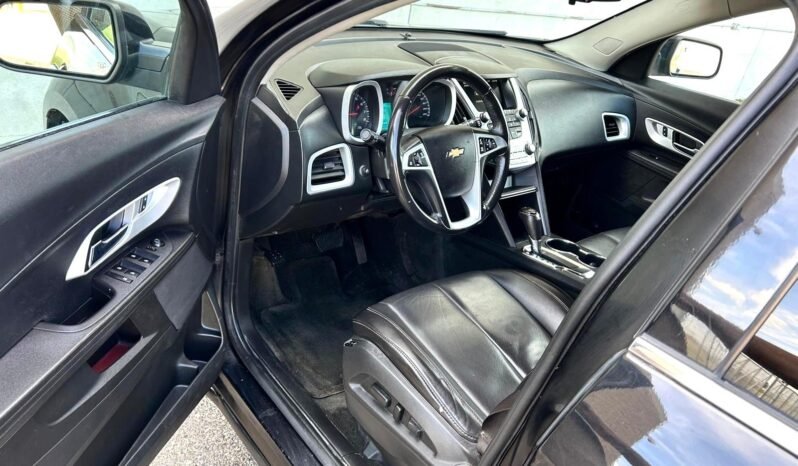 
								2017 Chevrolet Equinox LT AWD SUV full									