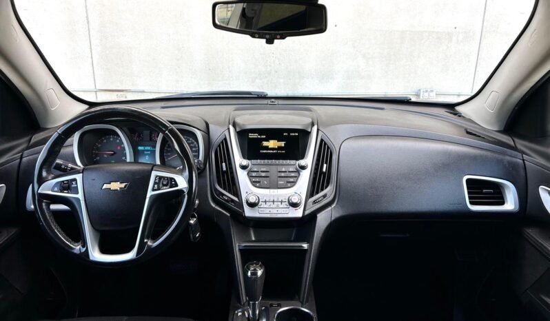 
								2017 Chevrolet Equinox LT AWD SUV full									