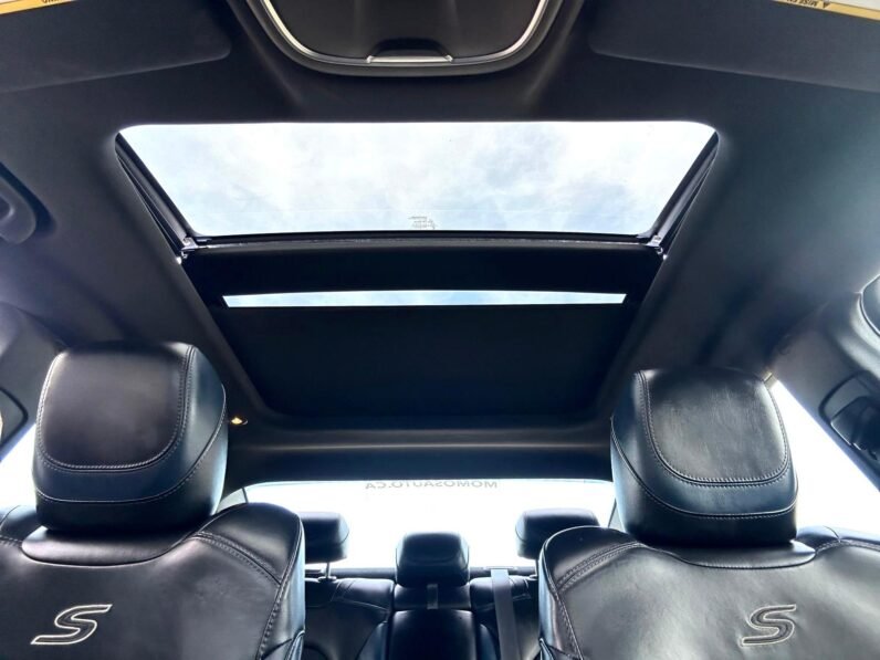 
								2016 Chrysler 200S Sedan full									