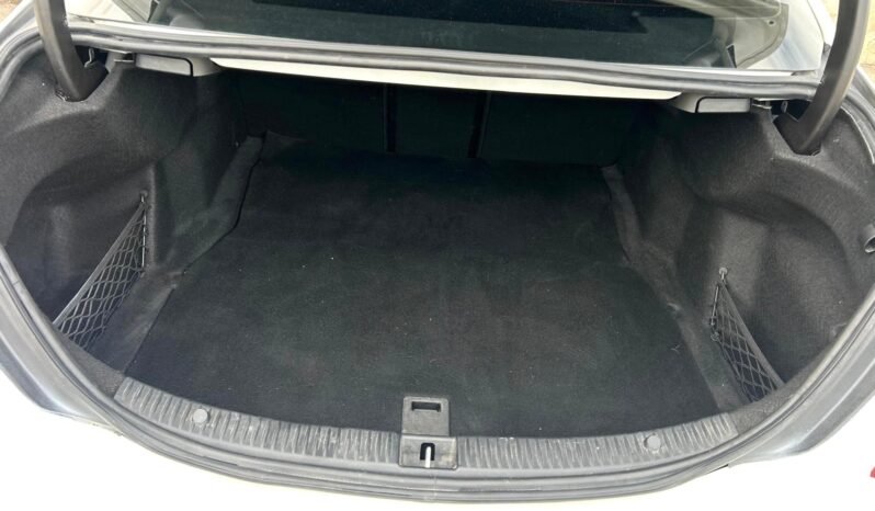 
								2016 Mercedes C300 AMG 4Matic Sedan full									