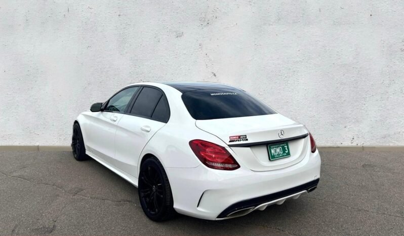 
								2016 Mercedes C300 AMG 4Matic Sedan full									