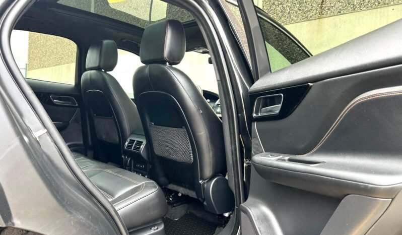 
								2019 Jaguar F-Pace Prestige Diesel AWD SUV full									