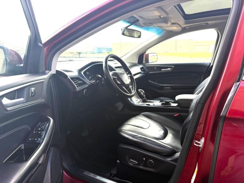 
								2017 Ford Edge Titanium AWD SUV full									
