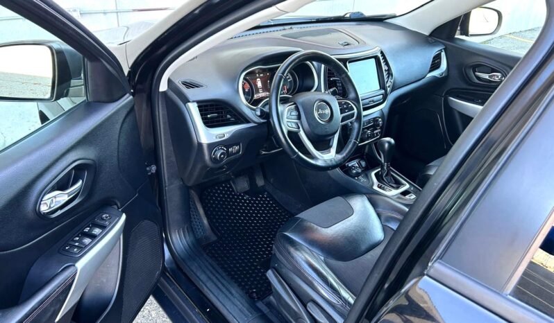 
								2017 Jeep Cherokee TrailHawk 4×4 SUV full									