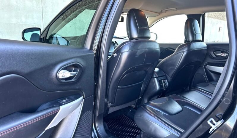 
								2017 Jeep Cherokee TrailHawk 4×4 SUV full									