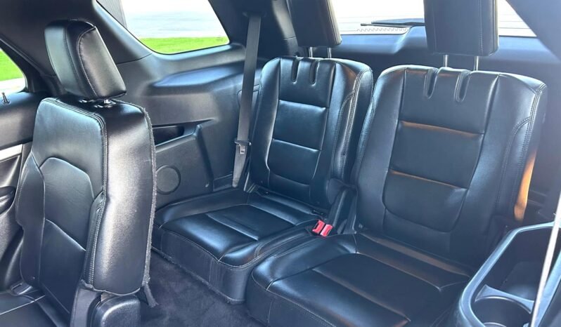 
								2016 Ford Explorer AWD SUV full									