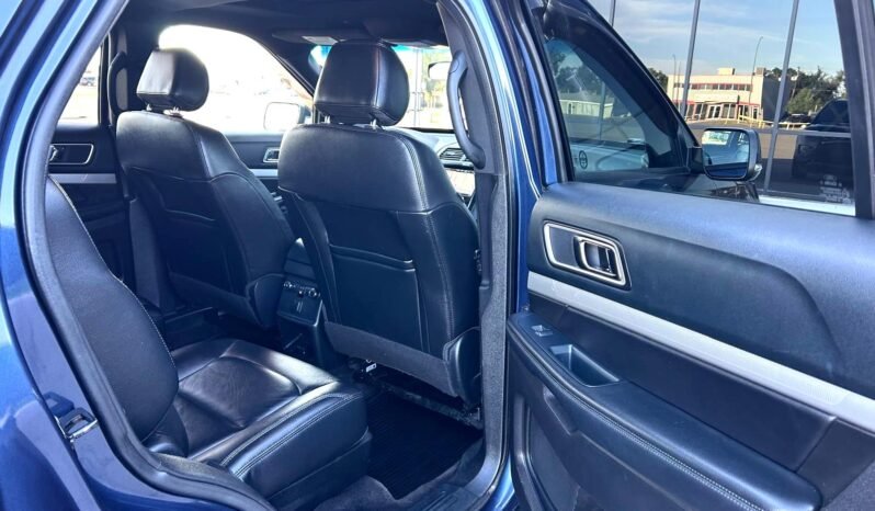 
								2016 Ford Explorer AWD SUV full									