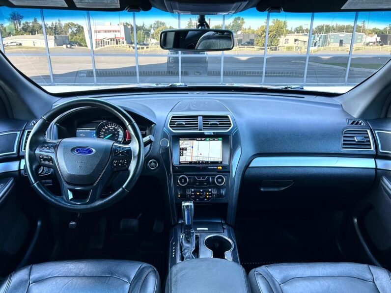 
								2016 Ford Explorer AWD SUV full									