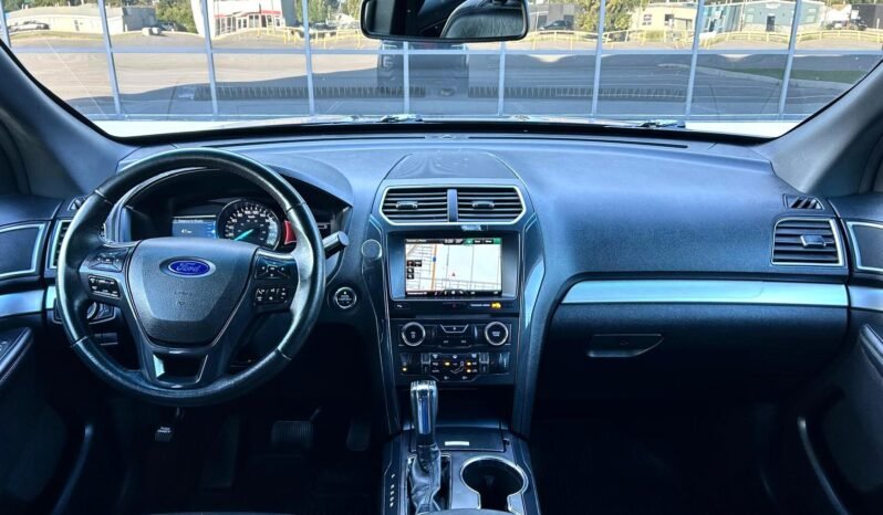 
								2016 Ford Explorer AWD SUV full									