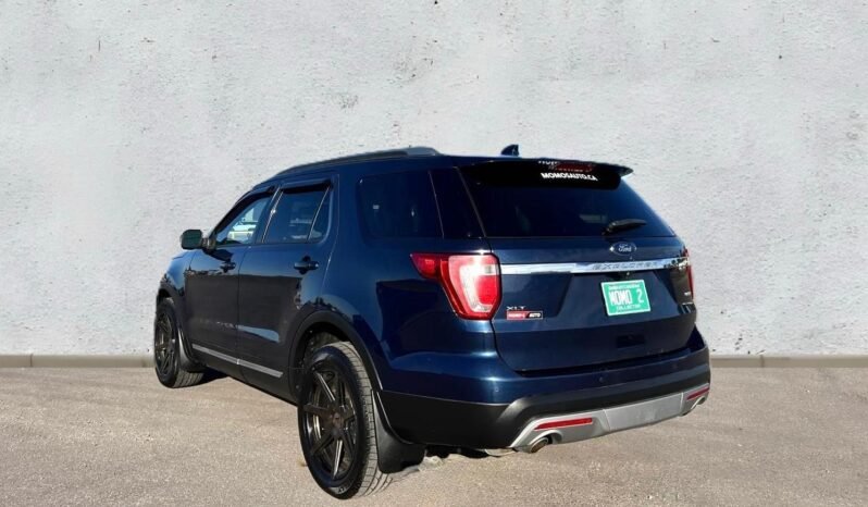 
								2016 Ford Explorer AWD SUV full									