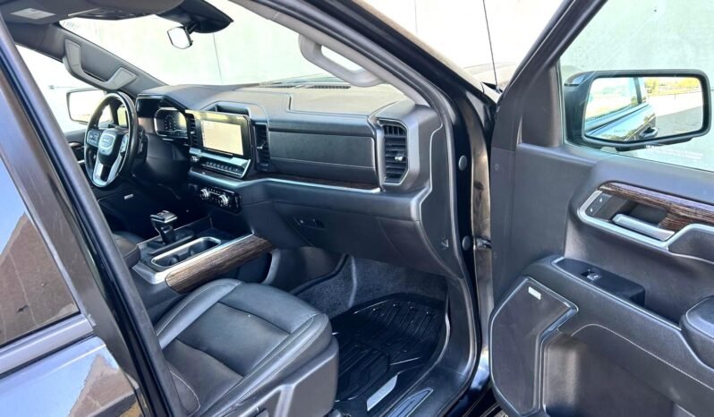 
								2023 GMC Sierra 1500 Elevation Crewcab 4×4. full									