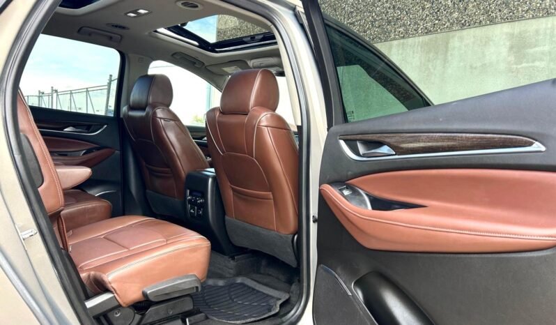 
								2018 Buick Enclave Avenir AWD SUV full									