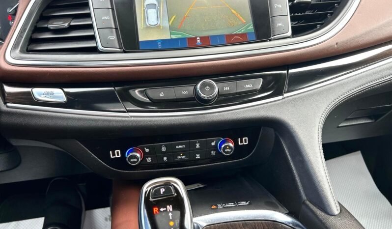 
								2018 Buick Enclave Avenir AWD SUV full									
