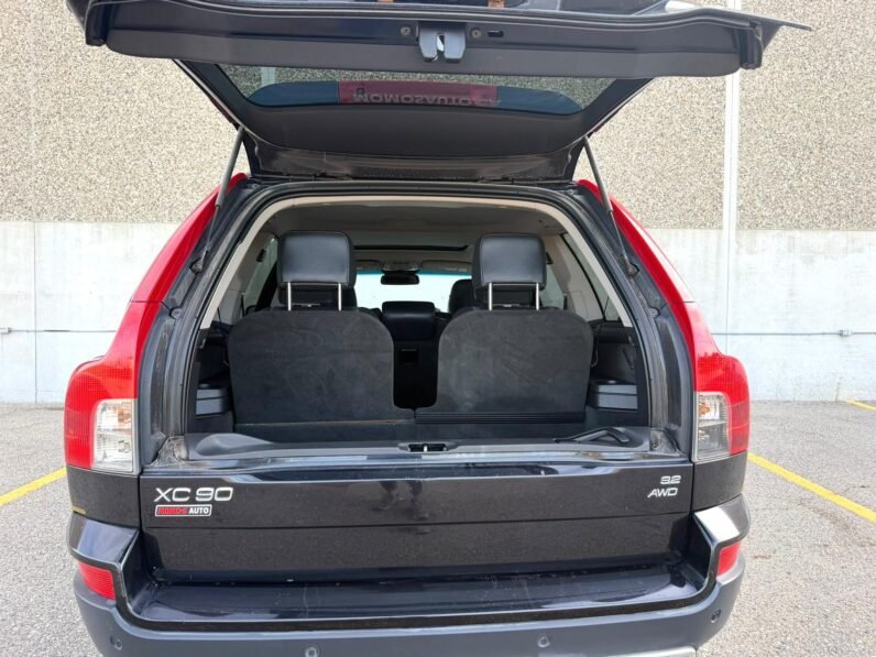 
								2008 Volvo XC90 AWD SUV full									