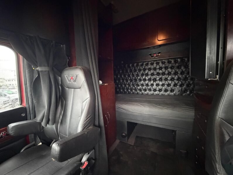 
								2020 Western Star 5700XE – Detroit DD16 full									