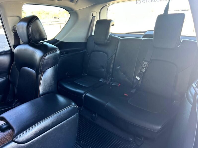 
								2017 Nissan Armada Platinum 4WD SUV full									