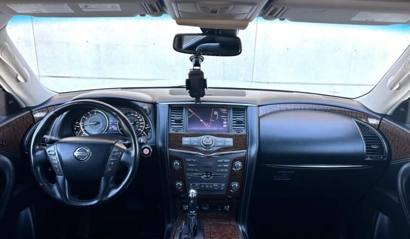 
								2017 Nissan Armada Platinum 4WD SUV full									