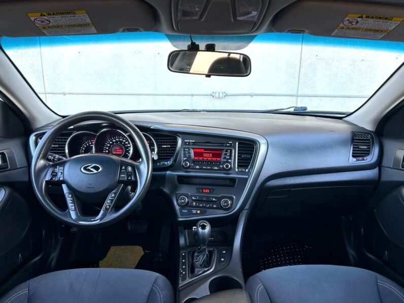 
								2013 Kia Optima LX Sedan full									