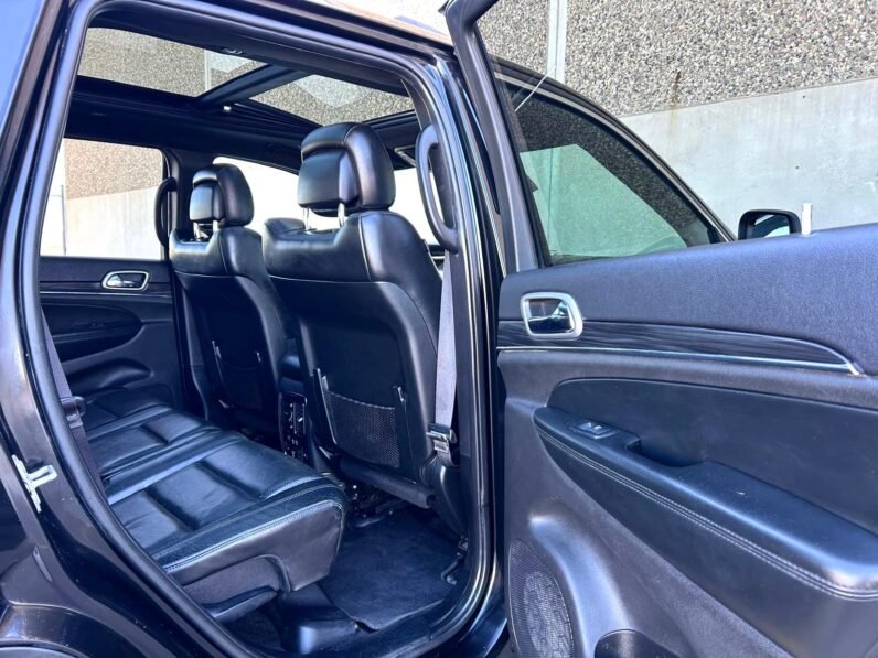 
								2019 Jeep Grand Cherokee Limited 4×4 SUV full									