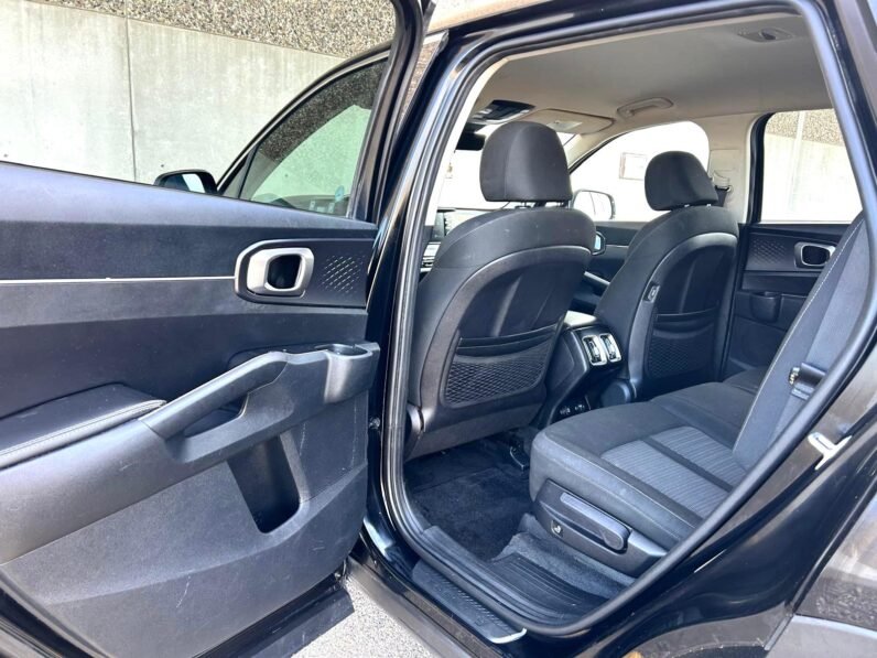 
								2022 Kia Sorento LX AWD SUV full									