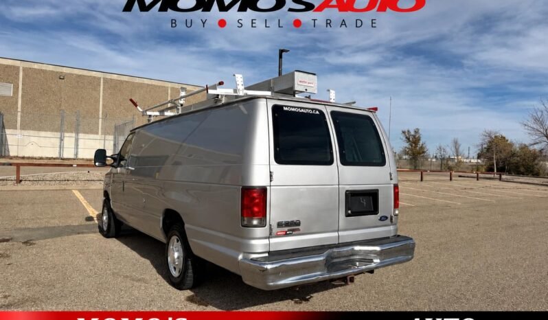 
								2013 Ford Econoline 250 Cargo Van full									
