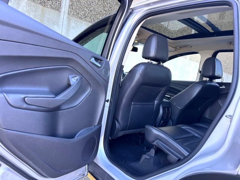 
								2017 Ford Escape Titanium AWD SUV full									
