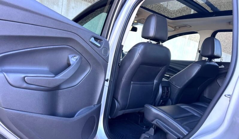 
								2017 Ford Escape Titanium AWD SUV full									