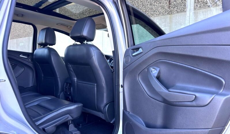 
								2017 Ford Escape Titanium AWD SUV full									