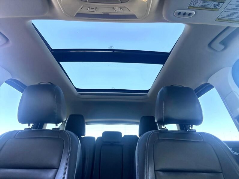 
								2017 Ford Escape Titanium AWD SUV full									